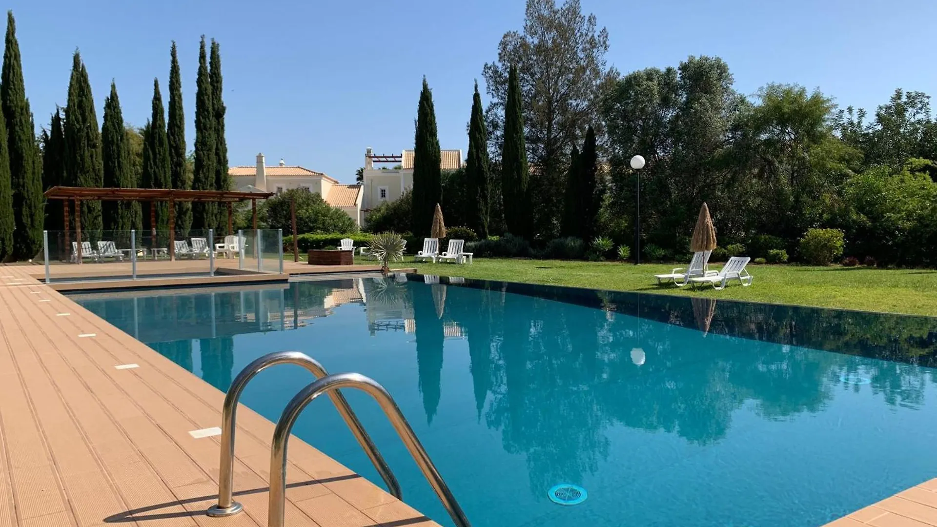 Vilamoura Club Villa 3 With Pool By Homing